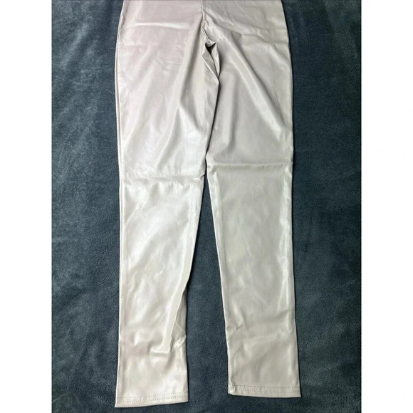Missy Empire high waist leather look legging in ecru Stone Women’s Size US 8 New - Picture 16 of 16